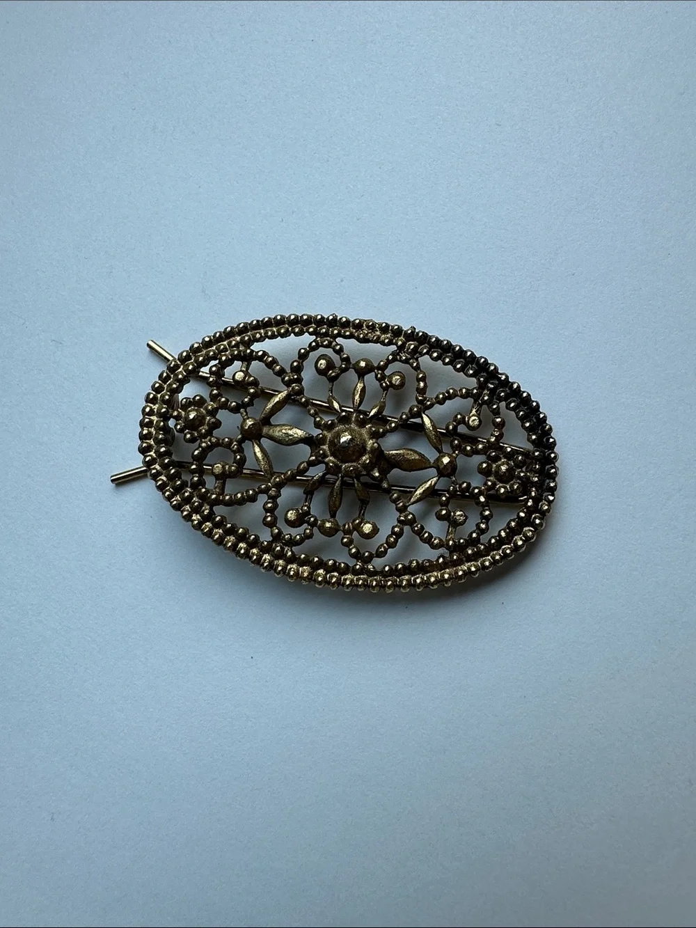 Vintage-Style Oval Filigree Hair Barrette - Gold